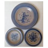 Rowe Pottery Works Christmas Plates