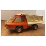 Vtg Structo Toy Dump Truck