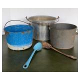 Enamel, Aluminum & Tin Buckets