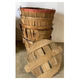 Bushel Fruit Baskets & One Lid