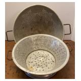 Vtg Aluminum Star Colander