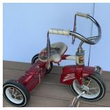 Vtg Murray Tricycle (seat is damaged)