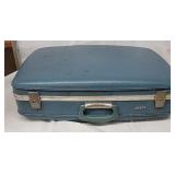 2 FIRST LADY suitcases;