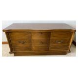 Lane Mid Centry Modern Cedar Chest