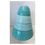 Vtg Pyrex Nesting Bowls