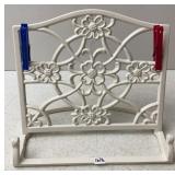 Enamel Over Cast Metal Cookbook Easel