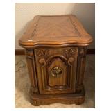End Table 16x27x20