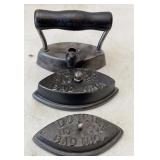 Antique Dover 902 & 922 Sad Irons