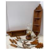 Wooden shelves, cattails & Oak leaf accents
