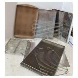 Baking Sheets & Cooling Racks
