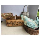 Baskets, stuffed chicken