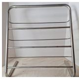 Aluminum Oil Can Display Rack