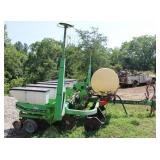 Deutz-Allis 385 Planter