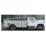 1979 Ford F-600 with Knapheide Service Bed