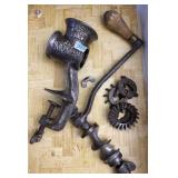 Vtg Universal Food Chopper