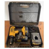 DeWalt 18v DC760 Driver, Charger & 2 batteries