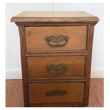 Antique Oak Night Stand 15x12x19
