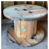 30in Dia, 20.5 Tall Wood Wire Spool