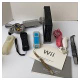 Wii Game & Controllers