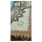 Quilt with Floral Pattern & 2 Shams