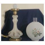 Vintage Art Glass Lamp