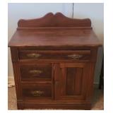 Antique (?)or Vintage Washstand with Drawers