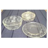 Vintage Sculpted Pyrex Oven/Serving Dishes