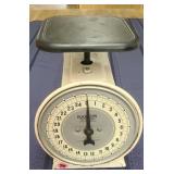 Vintage Hanson Model 200 Metal Utility Scale