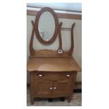 Oak Wash Stand With Mirror