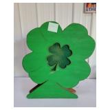 wood shamrock lights up