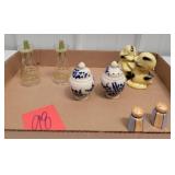 Salt and pepper shakers (4 sets) 1 set is glass