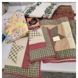 Table runners and place mats