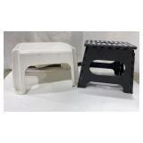 Rubbermaid & Collapsible Foot Stools