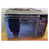 Vtg Amana Radarange (working condition)