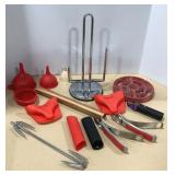 Silicon Pot Grabbers, Paper Towel Holder