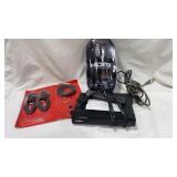 HDMI cables and Insignia box