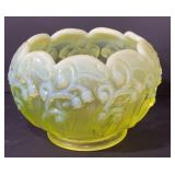 Fenton Vaseline Glass Topaz opalescent, Lilly of