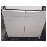 Bretford Technology Charging Cart;