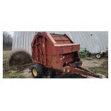 M & W 1800 Round Baler w/monitor