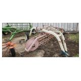 New Idea model 402 rake