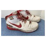 Nike Zoom LeBron 6 (size 13)