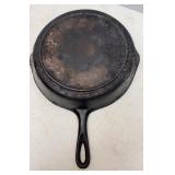 No. 8 Cast Iron Skillet w/ Fire Ring