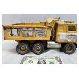 ERTL Dump Master Dump Truck