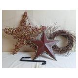 Farmhouse Metal Star, Wire Star w/Berry Vine &