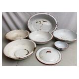 Vtg Red & White Enamel Pan & Bowls