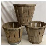 1/2 Bushel Fruit Baskets (plastic Bottom)