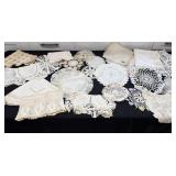 VTG Doilies