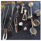 VTG Kitchen Utensils