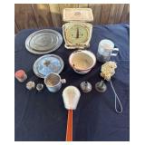 VTG Enamelware and Kitchen Utensils