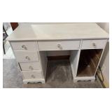 VTG White Desk Used for Computer Desk
